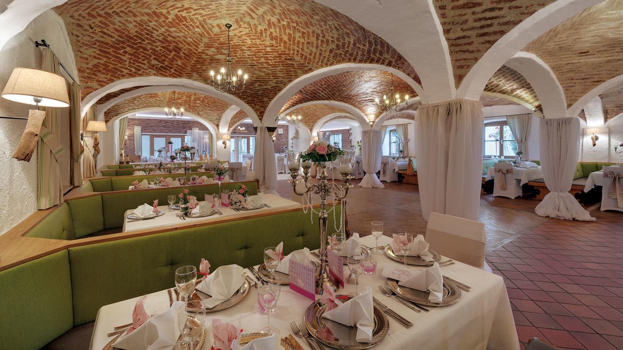 Gasthaus Forster Am See - Eching Bei Landshut Екстериор снимка